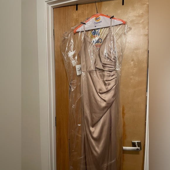 Revelry Rory Satin dress, color champagne, size 6. - Picture 4 of 5